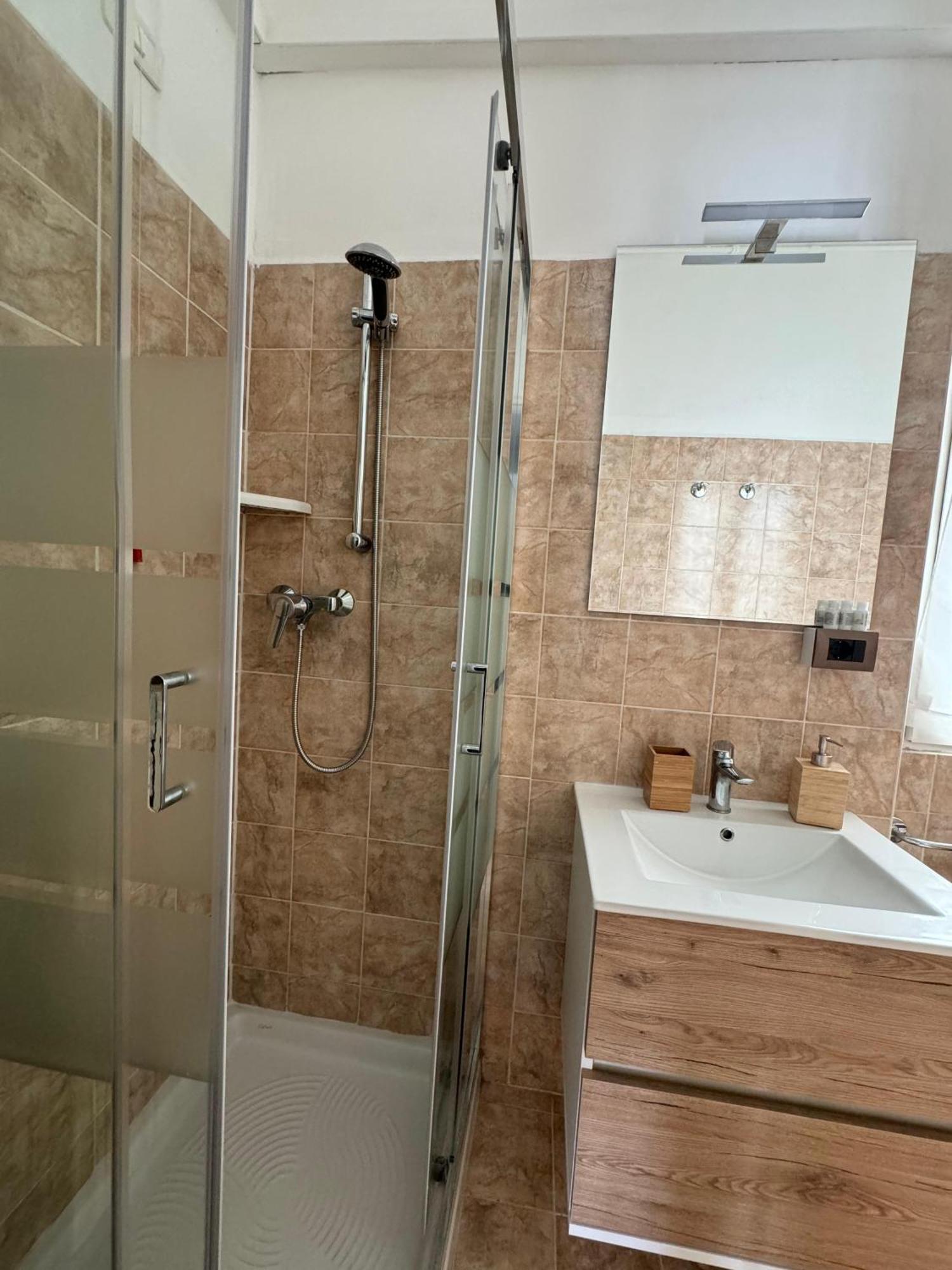 Apartament La Casa Di Tom - Homy Milano Zewnętrze zdjęcie